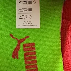 Watermelon Puma SE\'s Sz. 9 Puma | Shoes | Watermelon Pumas Nwt Sze 9 | Poshmark main image 4